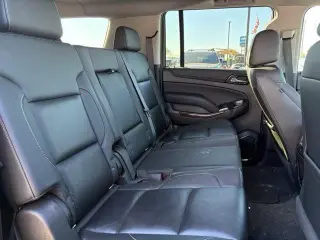 Chevrolet Suburban 2020 4x4 LT 4dr SUV