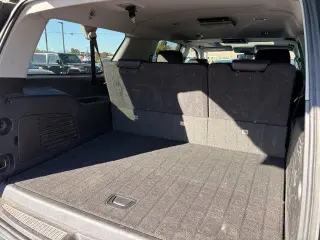Chevrolet Suburban 2020 4x4 LT 4dr SUV