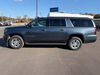 Chevrolet Suburban 2020 4x4 LT 4dr SUV