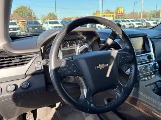Chevrolet Suburban 2020 4x4 LT 4dr SUV