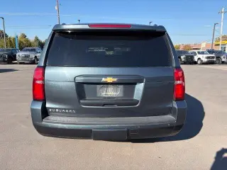 Chevrolet Suburban 2020 4x4 LT 4dr SUV