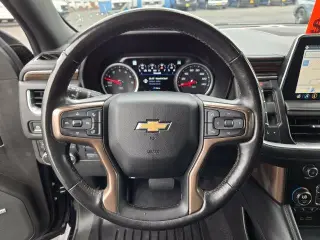 Chevrolet Suburban 2021 4x4 High Country 4dr SUV