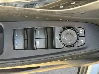 Chevrolet Traverse 2018 LS 4 SUV w/1LS