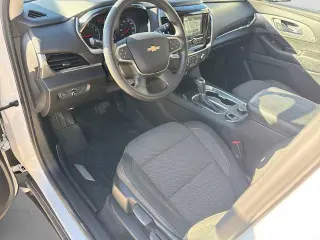 Chevrolet Traverse 2018 LS 4 SUV w/1LS