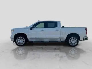 Chevrolet Silverado 1500 2024 4x4 High Country 4dr Crew Cab 5.8 ft. SB