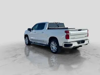 Chevrolet Silverado 1500 2024 4x4 High Country 4dr Crew Cab 5.8 ft. SB