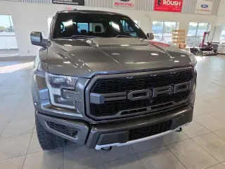 Ford F-150 2018 4x4 Raptor 4dr SuperCrew 5.5 ft. SB