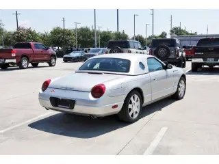 Ford Thunderbird 2004 Deluxe 2dr Convertible