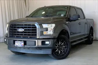 Ford F-150 2017 4x2 XLT 4 puertas SuperCrew 5.5 pies. SB
