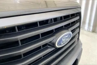 Ford F-150 2017 4x2 XLT 4 puertas SuperCrew 5.5 pies. SB