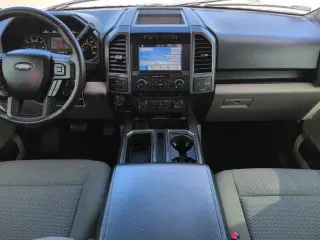 Ford F-150 2017 4x2 XLT 4dr SuperCrew 5.5 ft. SB