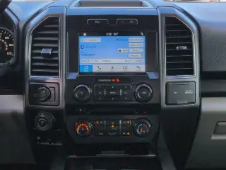 Ford F-150 2017 4x2 XLT 4dr SuperCrew 5.5 ft. SB