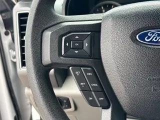 Ford F-150 2017 4x2 XLT 4dr SuperCrew 5.5 ft. SB