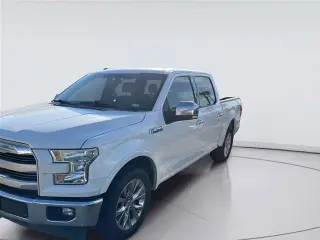 Ford F-150 2017 4x2 Lariat 4dr SuperCrew 5.5 ft. SB