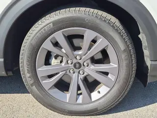 Ford Explorer 2023 AWD XLT 4dr SUV