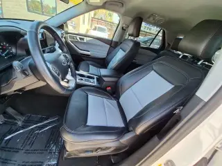Ford Explorer 2023 AWD XLT 4dr SUV