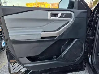 Ford Explorer 2023 AWD XLT 4dr SUV