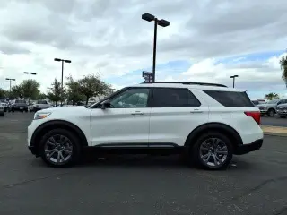Ford Explorer 2023 AWD XLT 4dr SUV