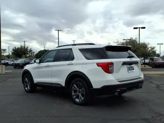 Ford Explorer 2023 AWD XLT 4dr SUV