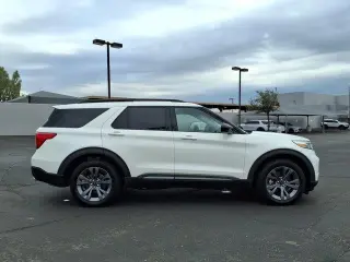 Ford Explorer 2023 AWD XLT 4dr SUV
