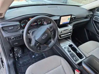 Ford Explorer 2023 AWD Base 4dr SUV