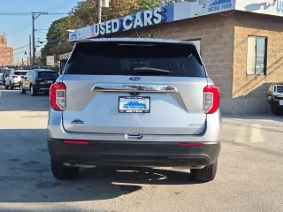Ford Explorer 2023 AWD Base 4dr SUV