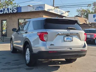 Ford Explorer 2023 AWD Base 4dr SUV
