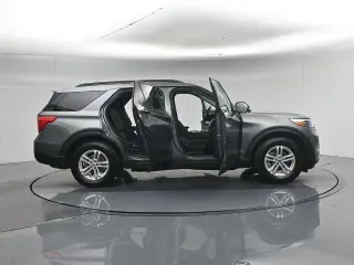 Ford Explorer 2023 XLT 4dr SUV
