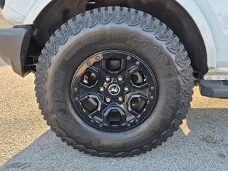 Ford Bronco 2022 4x4 Outer Banks 4dr SUV