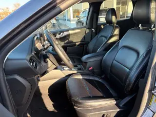 Ford Escape 2024 AWD Platinum 4dr SUV