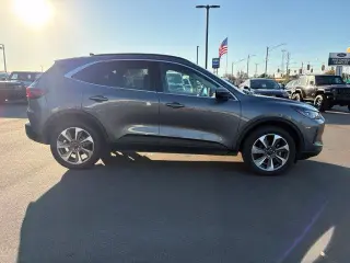 Ford Escape 2024 AWD Platinum 4dr SUV