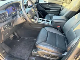 Ford Explorer 2024 AWD ST 4dr SUV