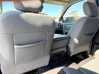 Ram 1500 Classic 2019 4x4 SLT 4dr Crew Cab 6.3 ft. SB Pickup