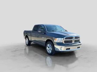Ram 1500 Classic 2019 4x4 SLT 4dr Crew Cab 6.3 ft. SB Pickup