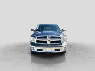 Ram 1500 Classic 2019 4x4 SLT 4dr Crew Cab 6.3 ft. SB Pickup