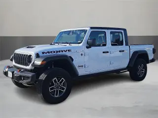 Jeep Gladiator 2026 4x4 Mojave 4dr Crew Cab 5.0 ft. SB