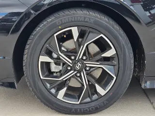 Hyundai SONATA 2025 SEL Sedán de 4 puertas