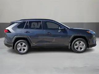 Toyota RAV4 Híbrido 2025 AWD XLE 4dr SUV
