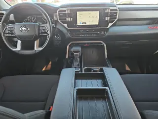 Toyota Tundra 2023 4x4 SR5 4dr CrewMax Cab Pickup SB