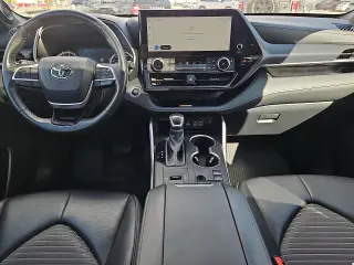 Toyota Highlander 2024 XLE SUV de 4 puertas