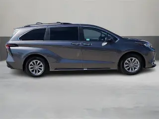Toyota Sienna 2024 AWD XLE 7-Pasajeros 4dr Mini-Van