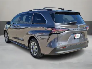 Toyota Sienna 2024 AWD XLE 7-Pasajeros 4dr Mini-Van