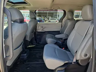 Toyota Sienna 2024 AWD XLE 7-Pasajeros 4dr Mini-Van