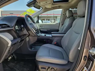 Toyota Sienna 2024 AWD XLE 7-Pasajeros 4dr Mini-Van