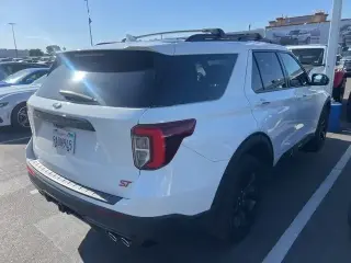 Ford Explorer 2022 AWD ST 4dr SUV