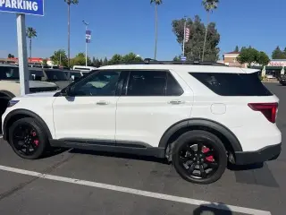 Ford Explorer 2022 AWD ST 4dr SUV