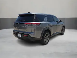 Nissan Pathfinder 2024 AWD S 4dr SUV
