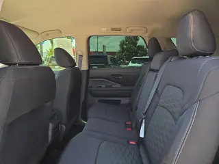 Nissan Pathfinder 2024 AWD S 4dr SUV