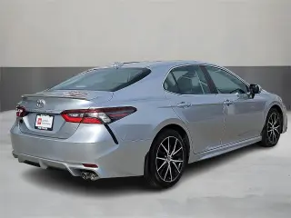 Toyota Camry 2024 SE 4dr Sedán