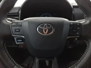 Toyota Camry 2025 SE 4dr Sedán